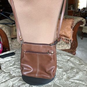 Genuine Relic Crossbody brown bag